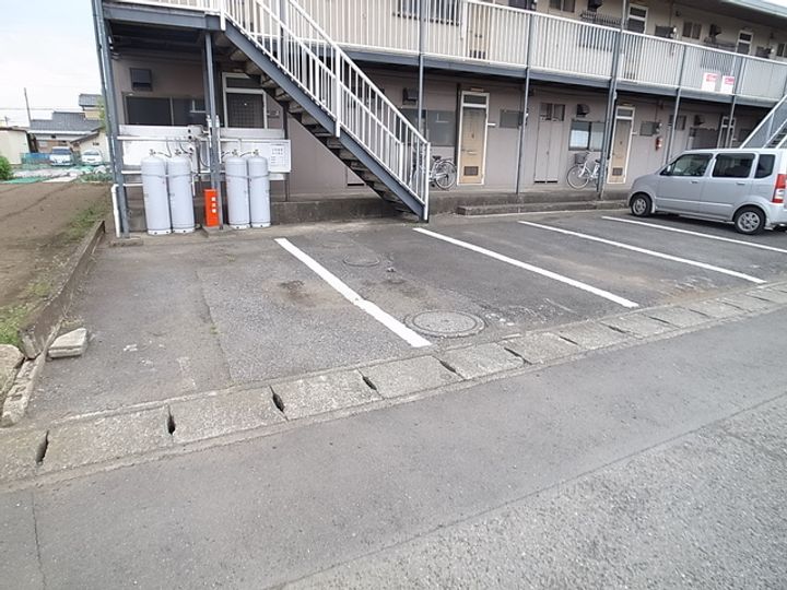 メゾン本篠の地図