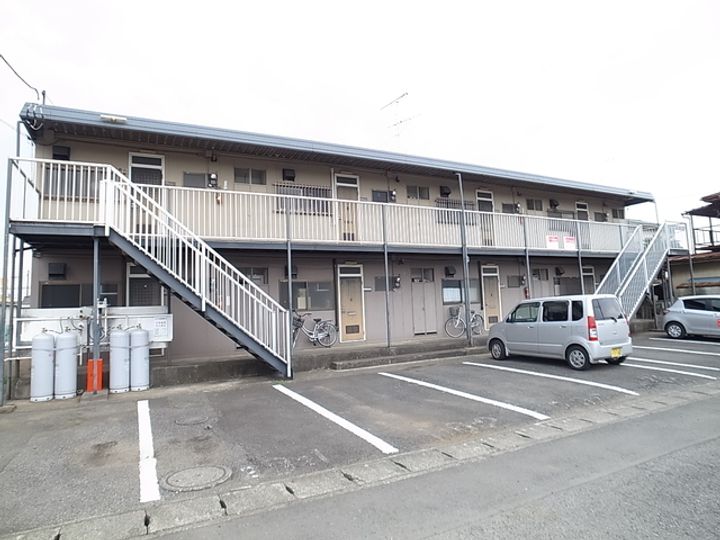 メゾン本篠の外観