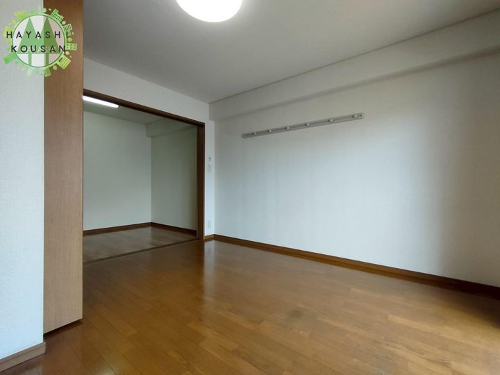 グランデール新川の内装