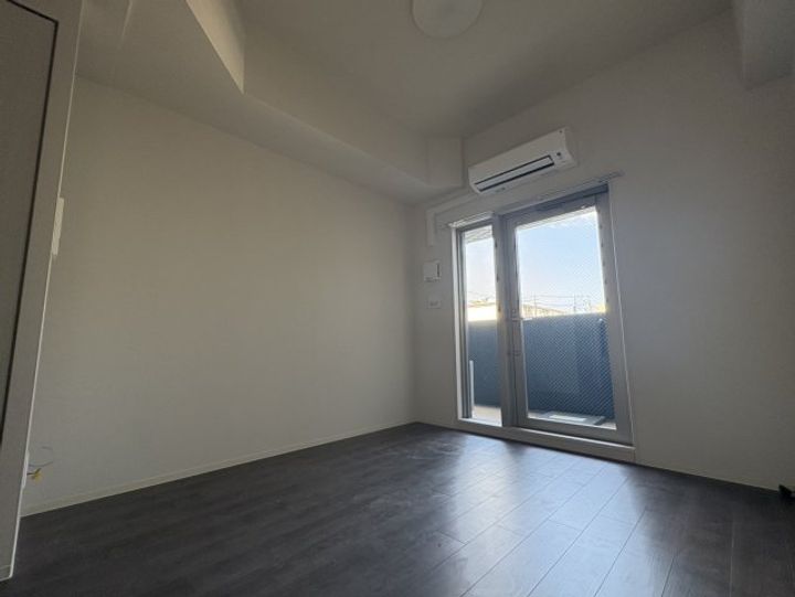 プレサンス深江橋ラヴィゲートの居間