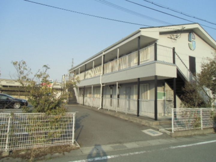 滋賀県高島市城山台1の賃貸アパートの外観