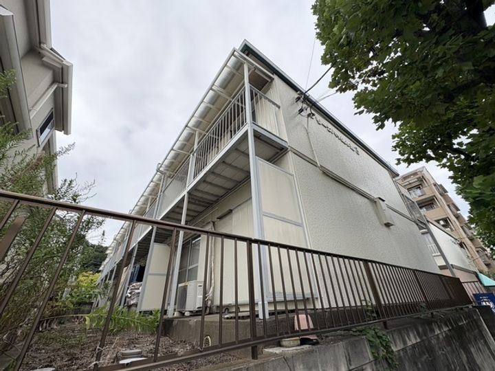 東京都多摩市諏訪1(アパート)の賃貸物件の外観