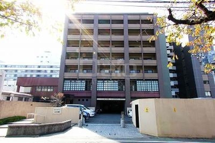 フェイズイン山王公園前の外観