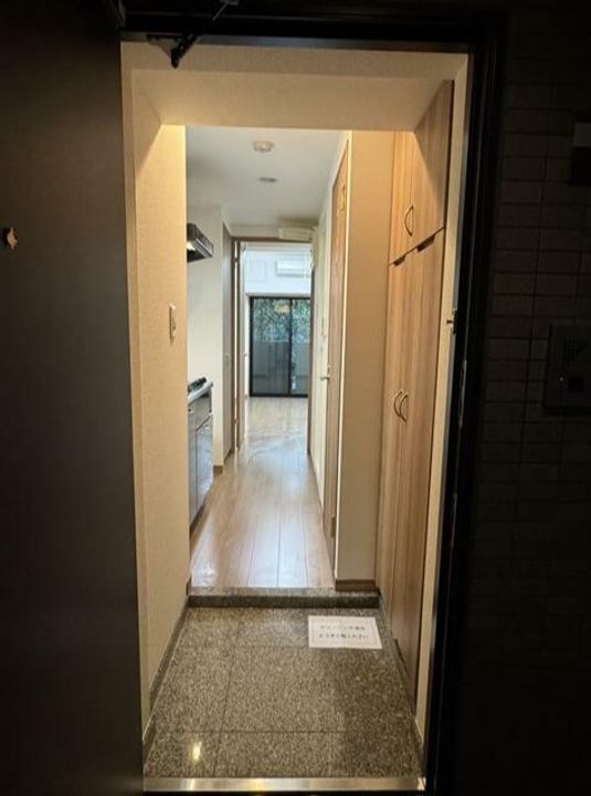 ルーブル大塚弐番館の玄関