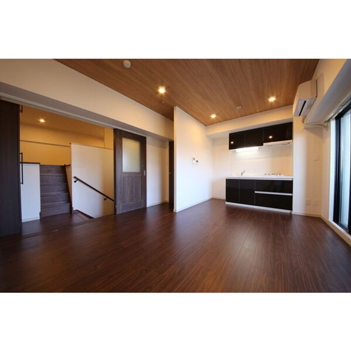 グランフォート新瑞橋の居間