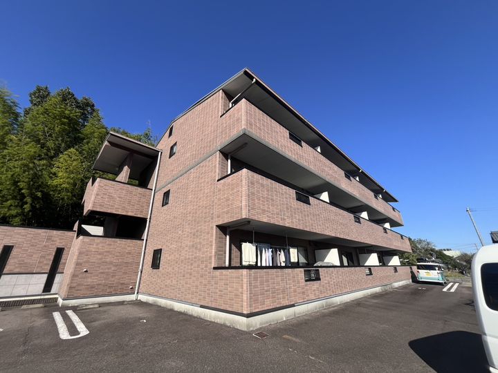 セントラルハイツ舟岡の外観