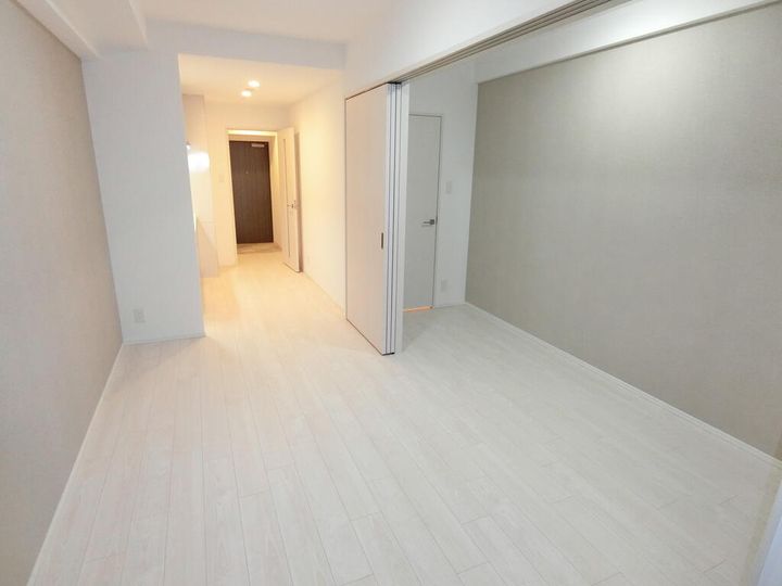 大阪府大阪市東淀川区西淡路1(マンション)の賃貸物件の居間