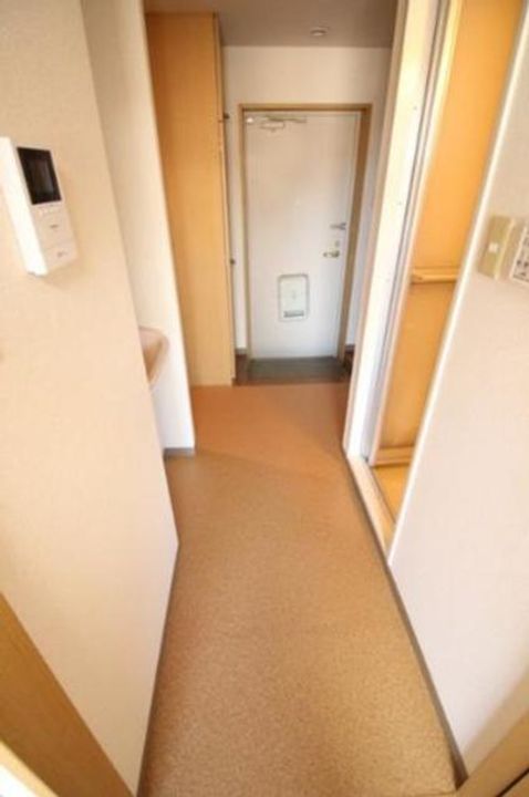 東京都八王子市東中野(マンション)の賃貸物件の玄関