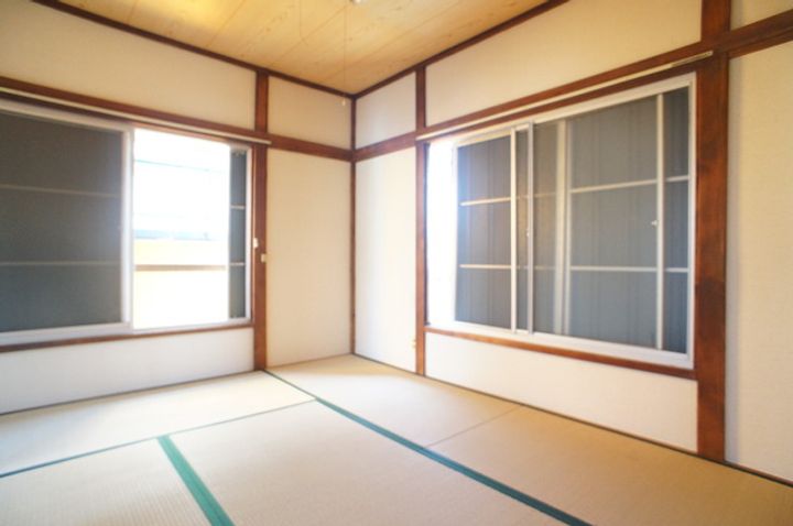 太平コーポの居間