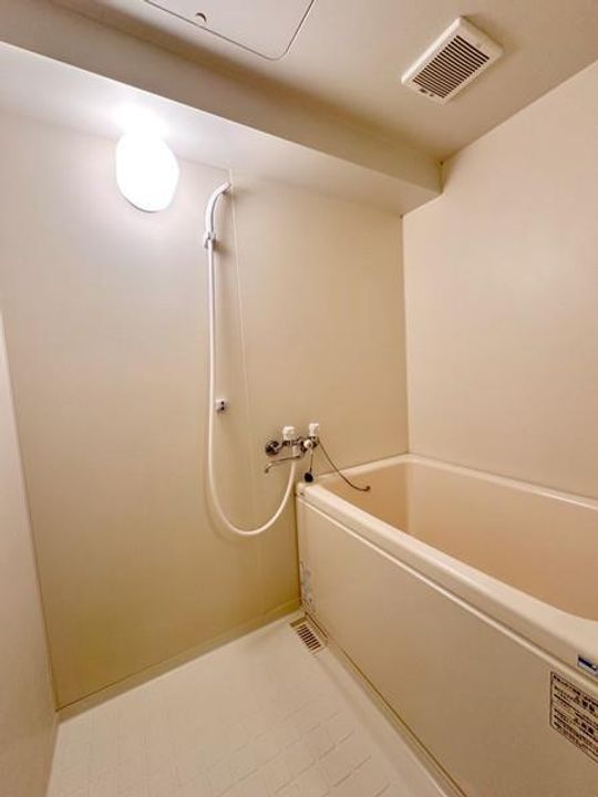 ル・ステュディオ・オー・ベールの風呂