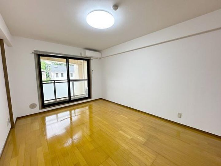 ル・ステュディオ・オー・ベールの居間