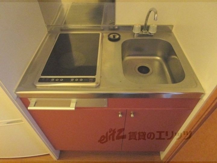 レオパレスノーブル・ノーヴァ2のキッチン