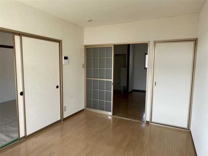 ビューヒルズBの居間