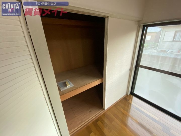リベラル明野の内装