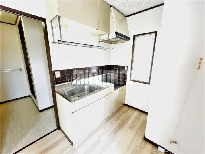 ハイマート栄 Aのキッチン