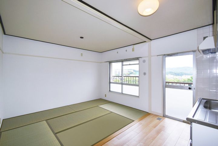 UR藤山台の居間