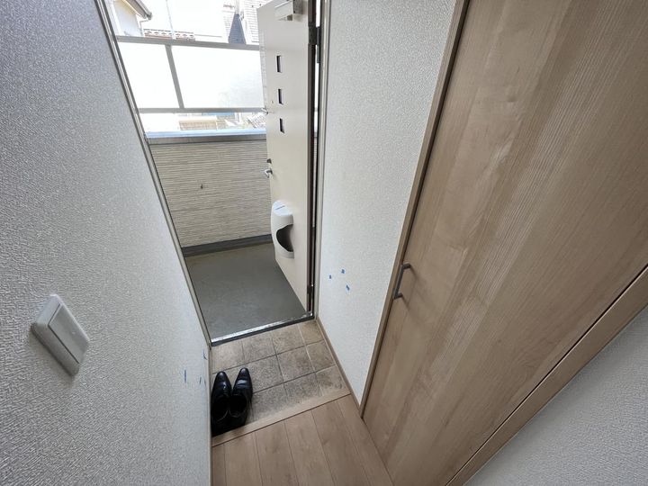 メゾンエスポワール堤町の玄関