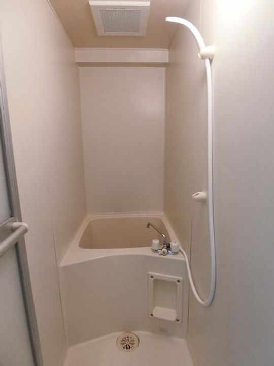 神奈川県横浜市西区久保町の賃貸マンションの風呂