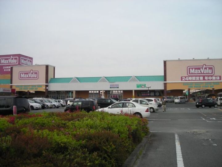 ETOILE中出の周辺