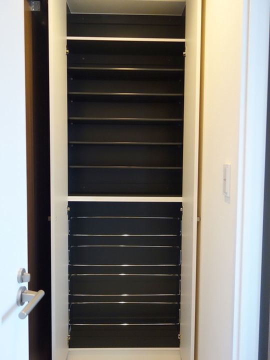 東京都北区神谷3(マンション)の賃貸物件の玄関