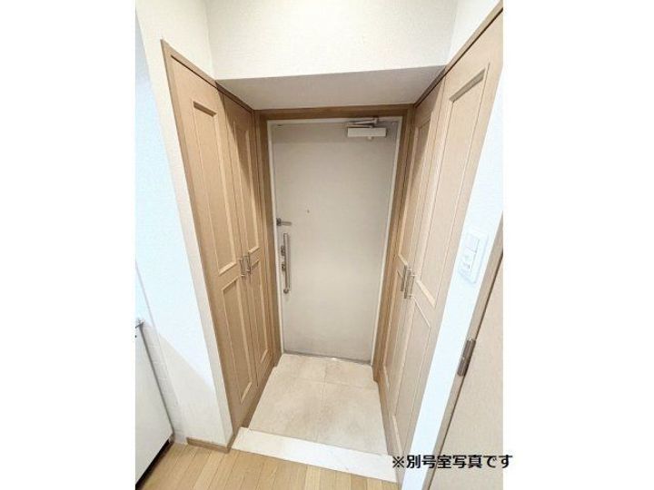 スカイコート東大前壱番館の玄関