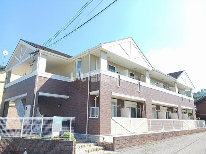 メゾン カルムの外観