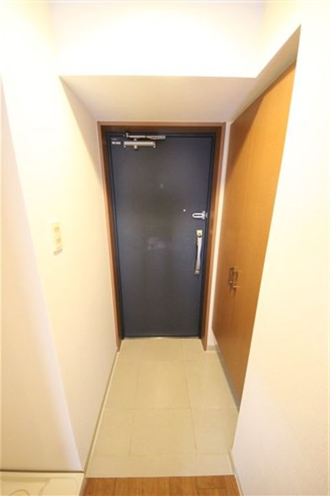 グルーヴ日本橋の玄関