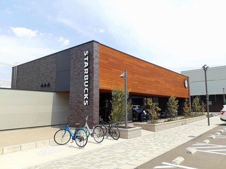 エスポワール IIの周辺