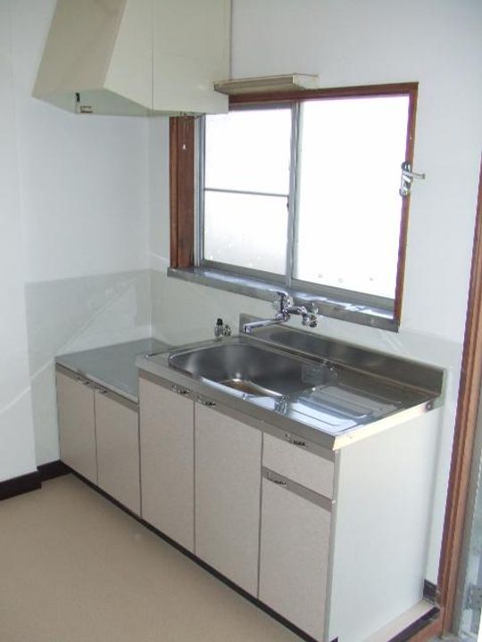 瀬戸ハイツIのキッチン