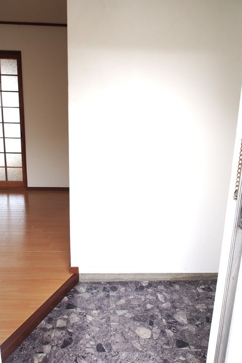 大阪府大阪市住吉区杉本1(マンション)の賃貸物件の玄関