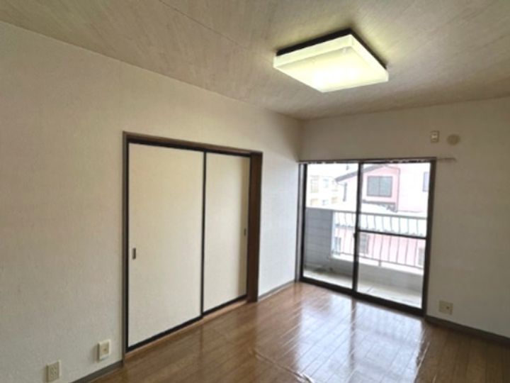 ドゥザーブルの居間