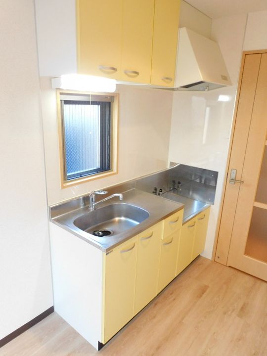 ピュアクリスタルのキッチン