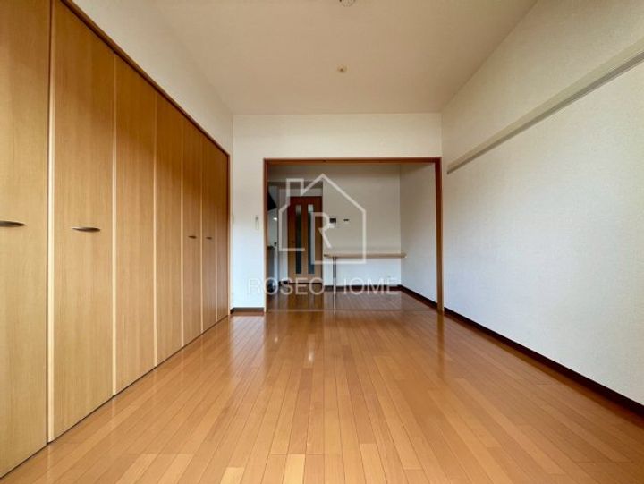 大阪府大阪市中央区常盤町2(マンション)の賃貸物件の居間