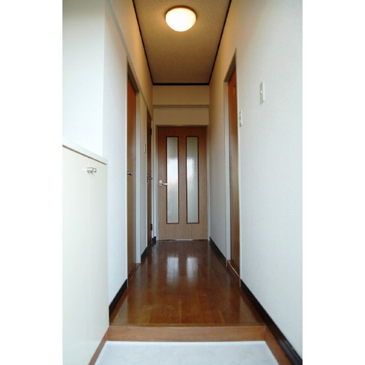 サンハイツ武蔵ヶ丘の玄関