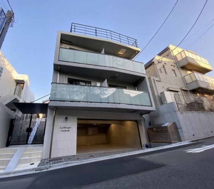 ラベルジェ渋谷神山町の外観
