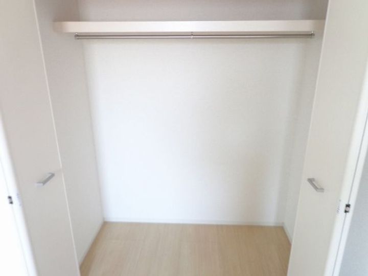 L’iLL 登町の内装