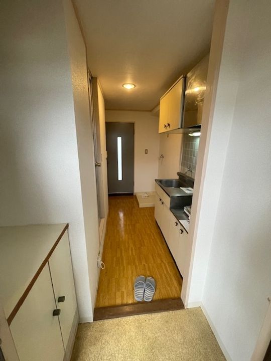 Bハウジングの玄関