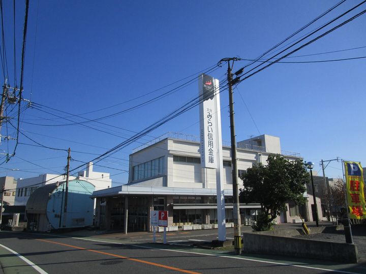 Bハウジングの周辺