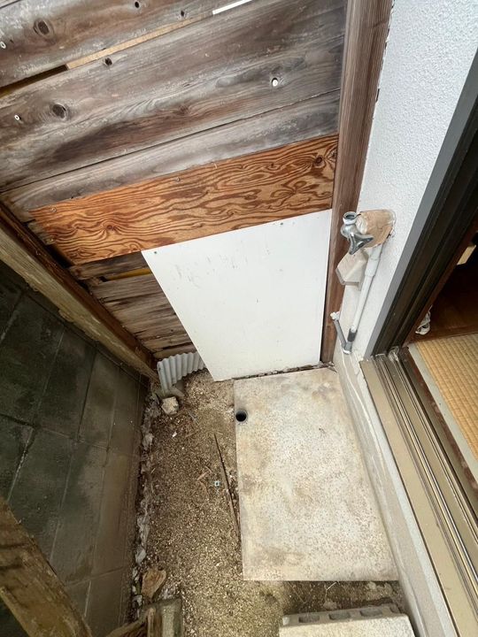 仁方西神アパートの内装