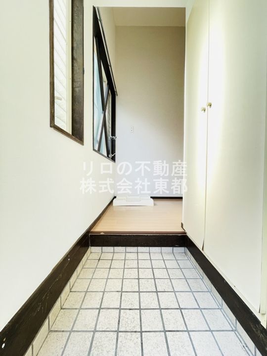 パール屏風ヶ浦B棟の玄関