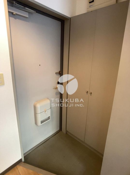 クイーンヒルズの玄関