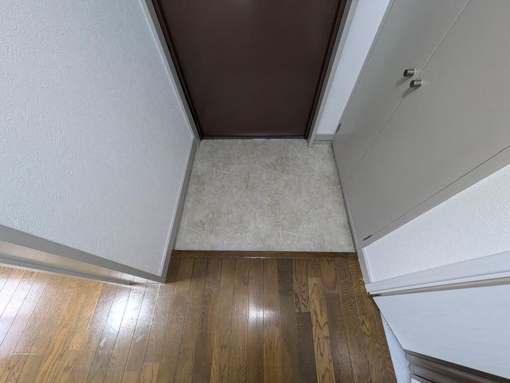 メゾン・デ・オリビエの玄関