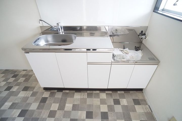 栃木県佐野市浅沼町(アパート)の賃貸物件のキッチン