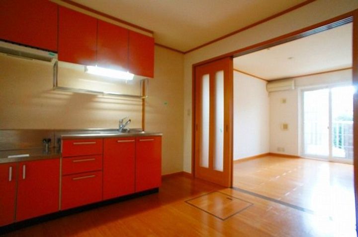 サンライズ・パレスの居間