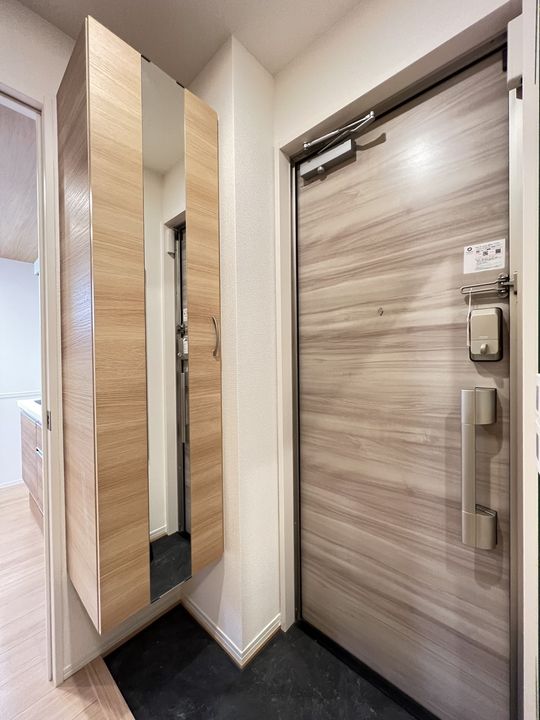 東京都中野区若宮1(アパート)の賃貸物件の玄関