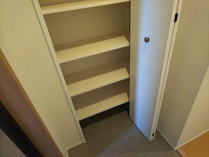 神奈川県横浜市港北区大曽根3(アパート)の賃貸物件の玄関