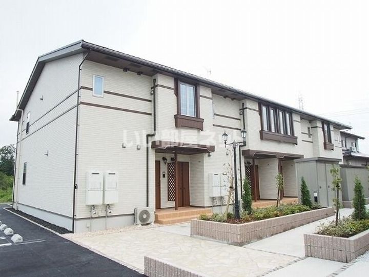 カーサ カリエンテAの外観