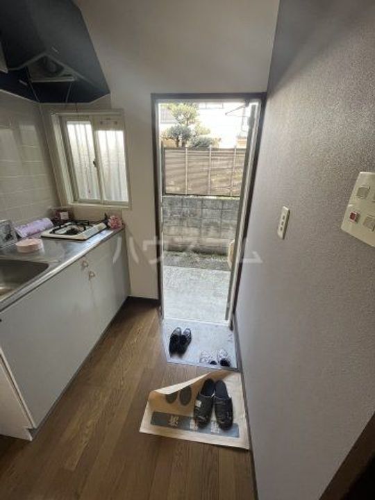 サンヒルズ吉原の玄関