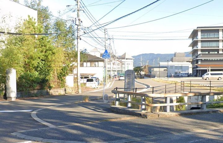 コーポサン B棟の周辺