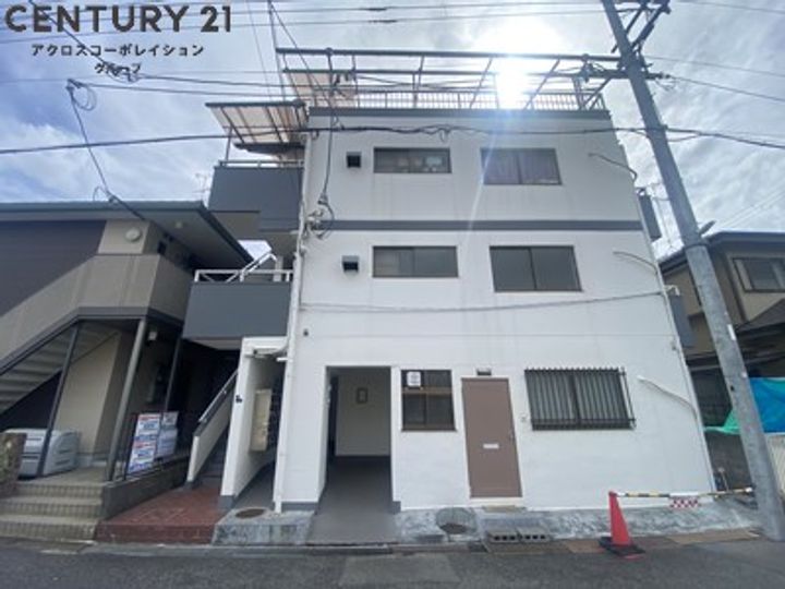 ヒルズ立花の外観